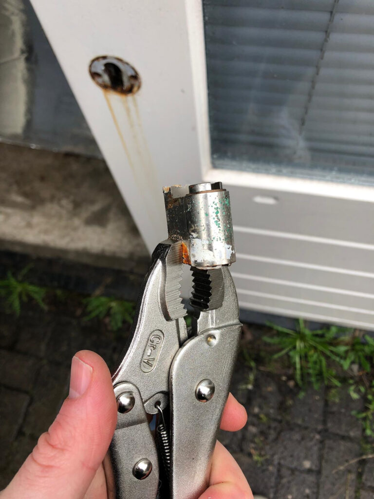 Proward-Hang-Sluitwerk-1