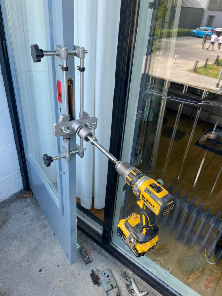 Proward-Hang-Sluitwerk-2